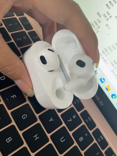 真实情况透露Apple/苹果 AirPods (第三代)和pro哪款更好？深度剖析功能区别