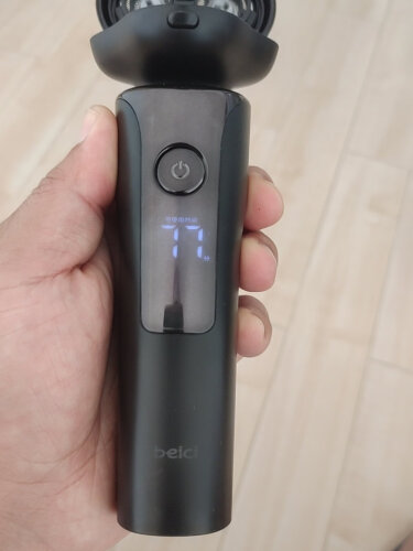 「评价性价比」蓓慈X2和X4剃须刀对比？分析哪款更适合你