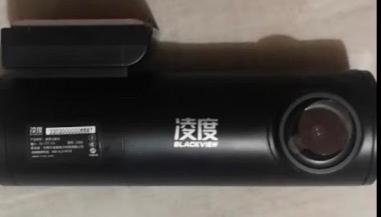 达人分享凌度Z200和Z300记录仪的区别？对比哪款性价比更高